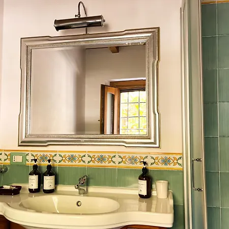 Le Conche Bed & Breakfast 4*